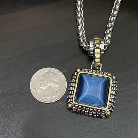 Unsigned Silver-tone Spiga Wheat Chain with Blue Stone Pendant  30” Necklace - Picture 10 of 14